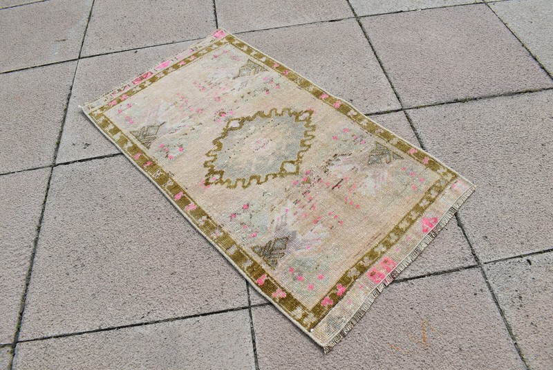 Doormat Oushak Rug,1'6 x 2'7 ft,Turkish Rug, Vintage,Bohemian Rug, Anatolian Rug gallery