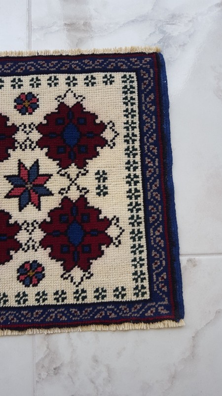 Square Vintage Carpet Rug, Turkish Wool Rug, Natural Handmade Decor Rug 2x2 gallery