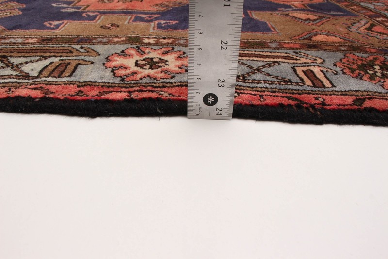 Vintage 3'2" x 6'11" Traditional Hand Knotted Vegetable Dye Wool Area Rug gallery
