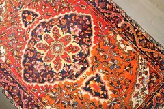 Antique Sarouk Farahan 3’4”x4’11” Color Changing Abrash!