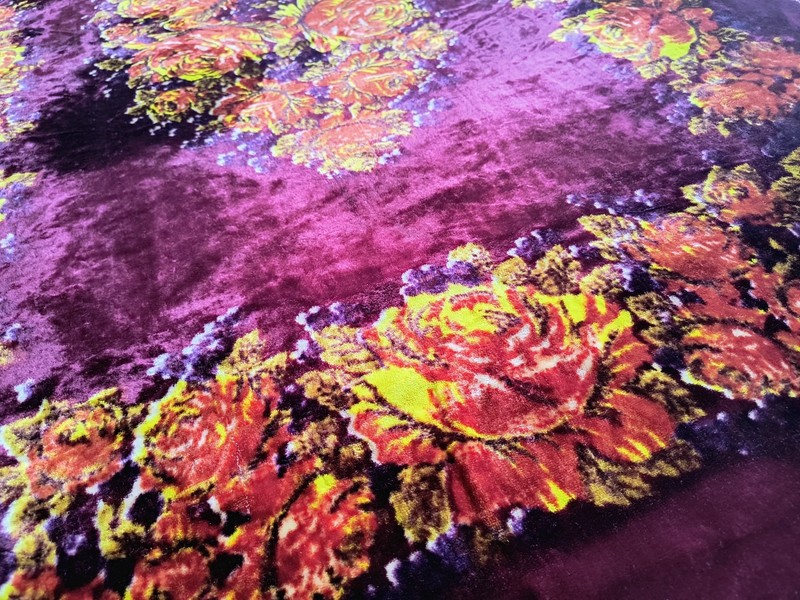Antique Pink Plush Velvet Tapestry wall Carpet with Roses Print gobelin 7 x 4ft gallery