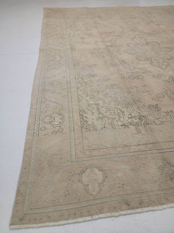 Antique Oriental Hand-Knotted Wool Area Rug Distressed Beige/Green 9'6" x 12'8" gallery