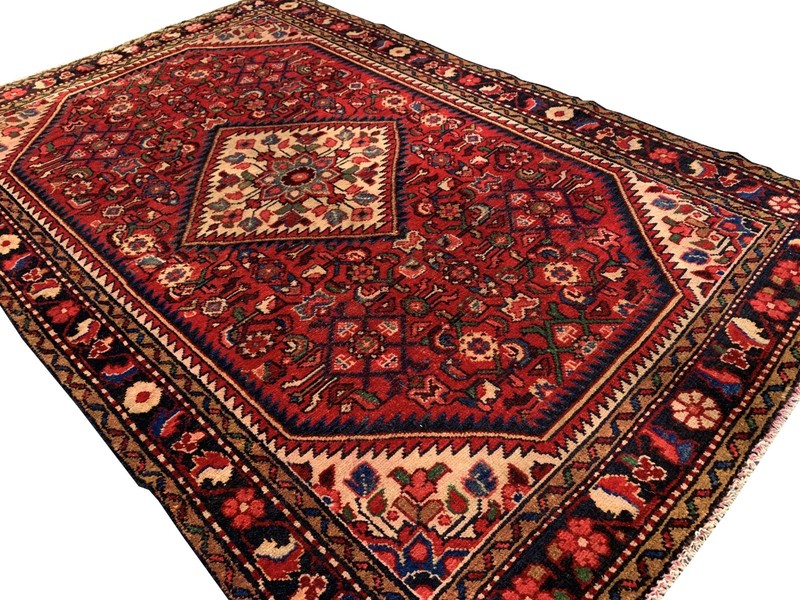 Genuine Hand Knotted Vintage Hamidoun Wool Area Rug 5.2 x 3.5 Ft gallery