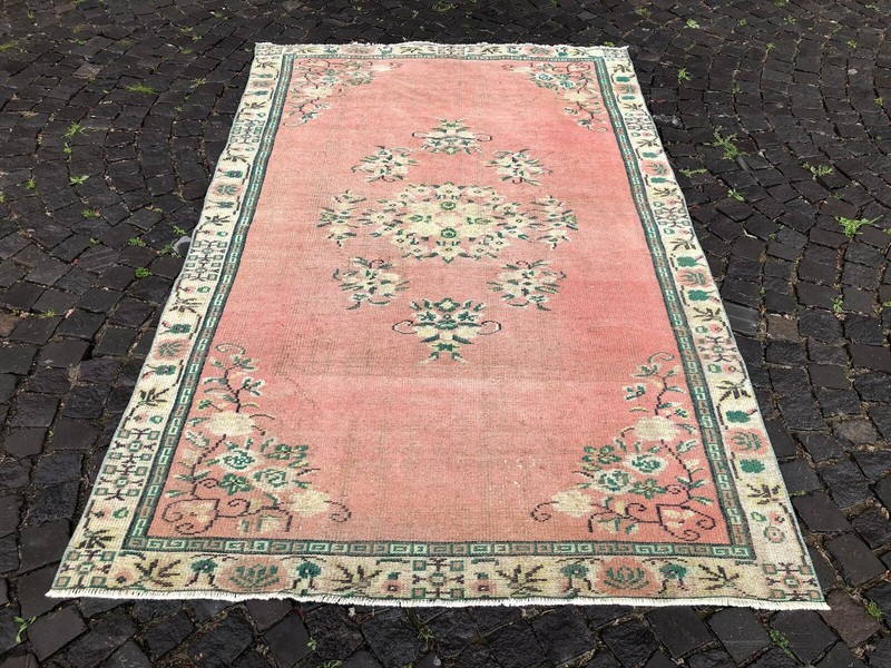 VINTAGE LARGE RUG, HANDMADE WOOL RUG, BOHEMIAN RUG, CARPET | 5,5 x 8,7 ft gallery