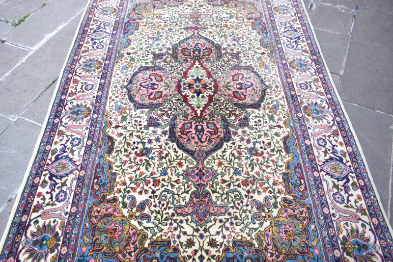 Vintage Turkish Rug 64'' x 102'' Hand-knotted Rug Home Decor Rug Living Room Rug gallery