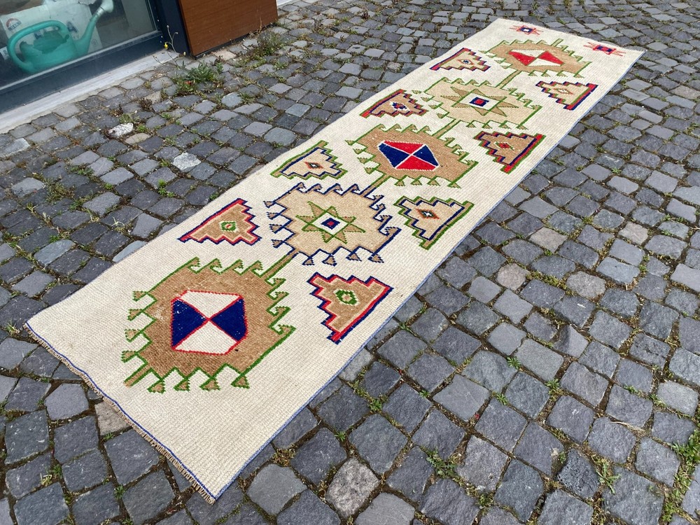Bohemian rugs, Runner rug, Handmade, Turkish rug, Vintage, Wool | 2,7 x 9,9 ft