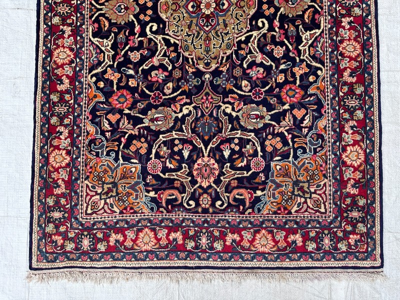 COLLECTORS' ITEM Stunning Super Fine Quality Vintage Keshani Oriental Floral Rug gallery