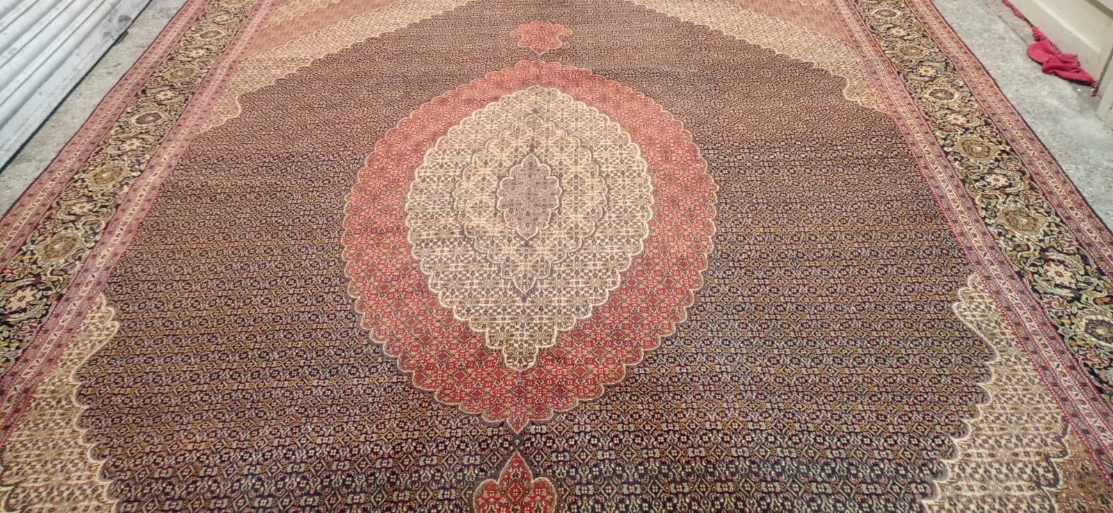 14 X 10 ft COLLECTORS' ITEM Vintage Authentic Mahi Tebrz Oriental Floral Carpet gallery