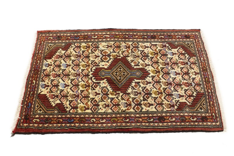 Vintage Handmade Wool Oriental Rug Tribal Geometric Style Boho Carpet 2'2X3'5 ft gallery