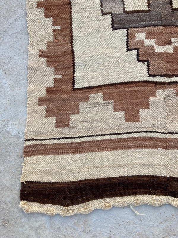 Vintage Handmade Peruvian Pictorial Kilim Rug 161x110 cm gallery