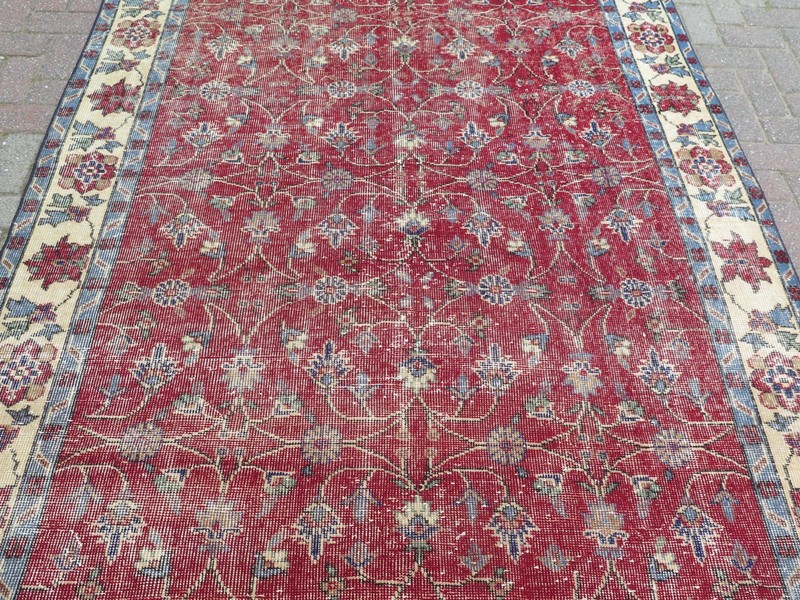 Area Rug Vintage Rug Handmade Red Turkish Carpet 6x9 Rug Wool Large Rug 69"x103" gallery