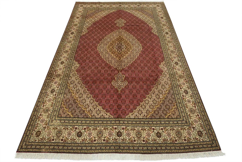 Tabrizi Mahi Rug 6’7” x 9’9” Red Wool/Silk Traditional Hand-Knotted Carpet