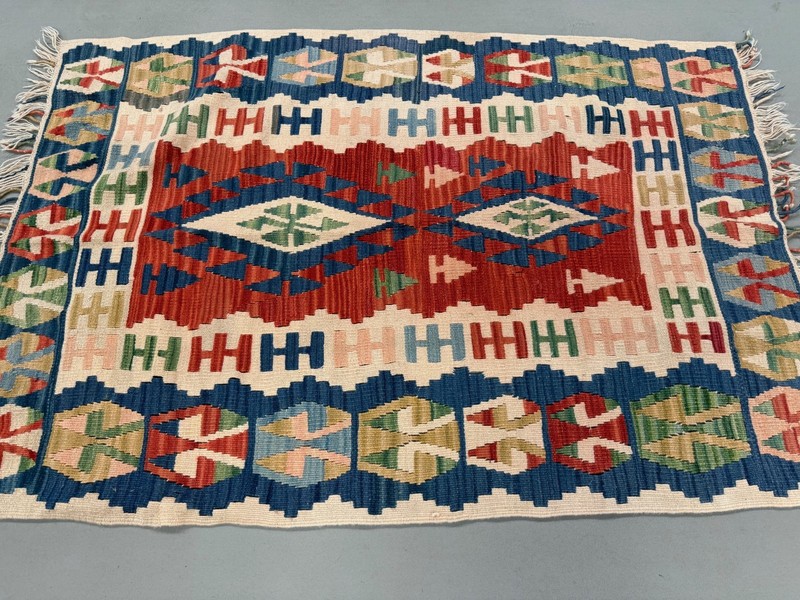 Large Vintage Turkish Kilim Rug 160x112 cm Wool Kelim Medium 2519 gallery