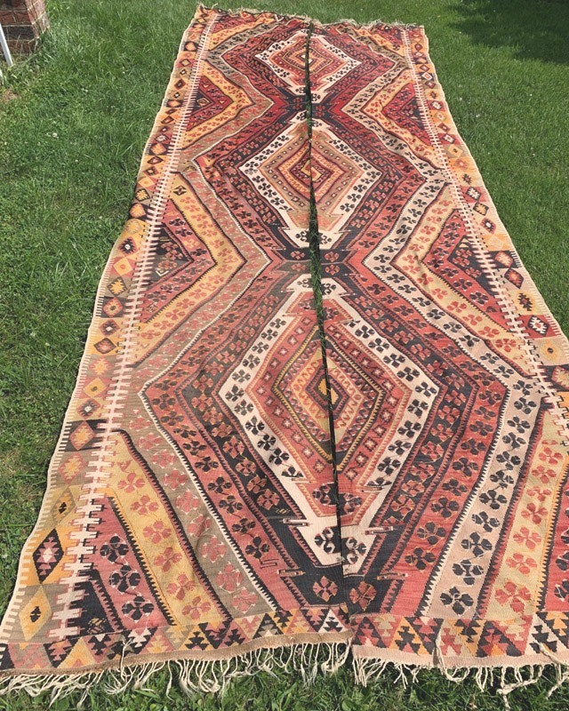 VINTAGE TURKISH ANATOLIAN WOOL KILIM gallery