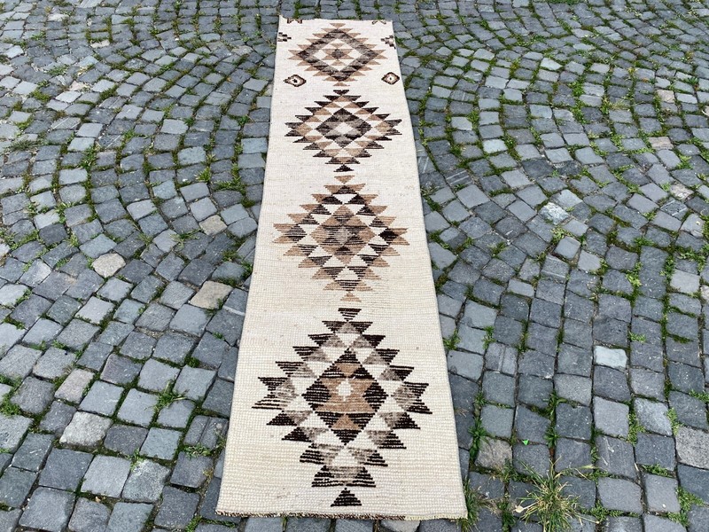 Bohemian rugs, Runner rug, Handmade, Turkish rug, Vintage, Wool | 2,1 x 9,0 ft gallery