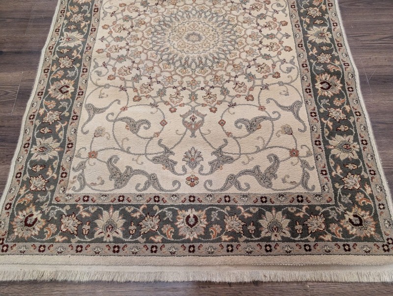 Per'sian Design Rug 4x6, Cream & Green, Medallion, Belgium Power-Loomed Rug gallery