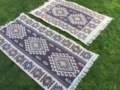 PAIR VINTAGE MAT RUG OLD CARPET LOVELY DESIGN REVERSIBLE AZTEC STYLE RUGS X 2