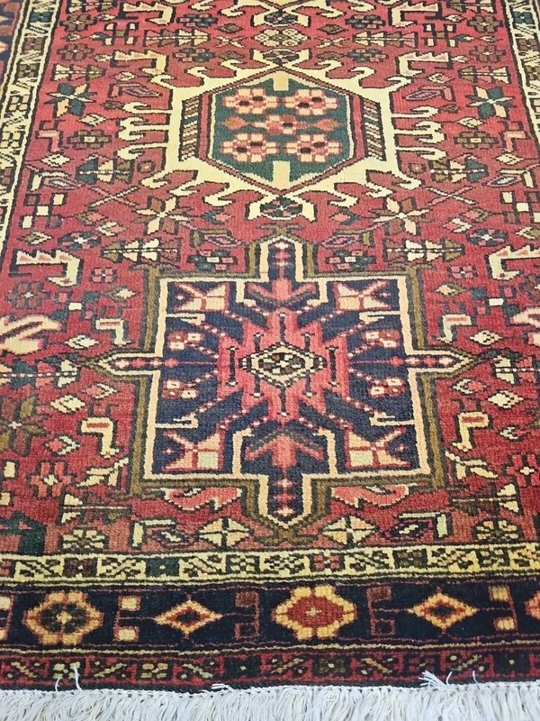 Antique Heriz Karajeh hand-woven wool carpet Oriental carpet 3'6" X 5'3" gallery