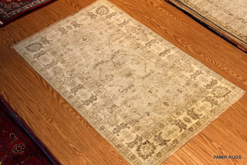 _HAND-MADE_3' X 6' Top Quality RUG Beige Ivory VEGGIE Dyed Rug Soft/Muted Color gallery