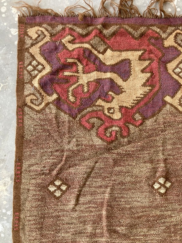 Vintage Handmade Andean Pictorial Traditional Wool Kilim Runner Rug 134x100 cm gallery