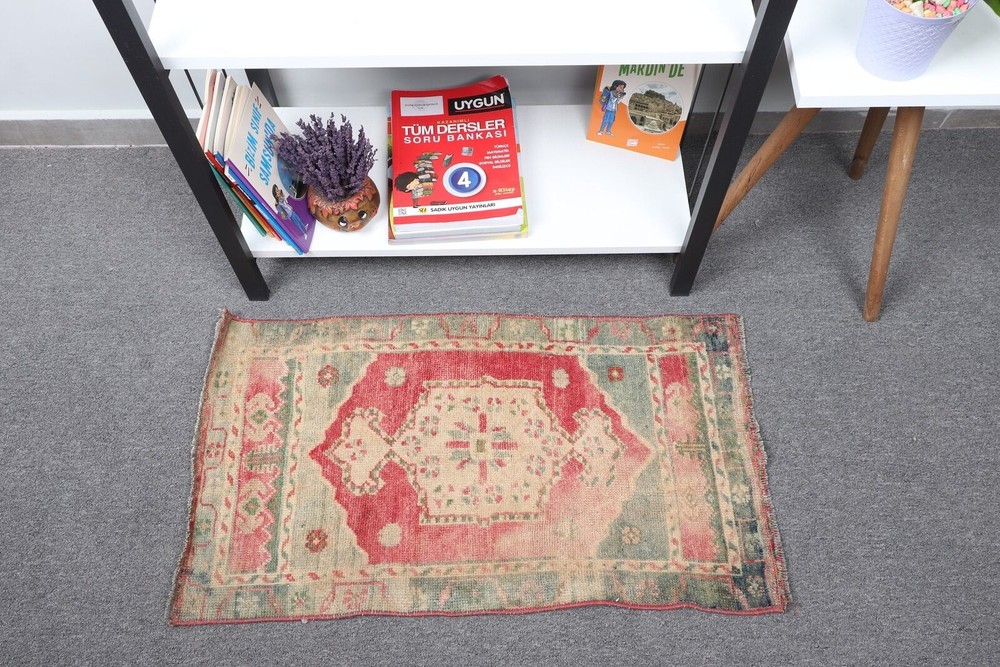 Home Decor Rugs, Vintage Rug, Turkish Rug, 1.5x2.7 ft Small Rug, Anatolian Rug