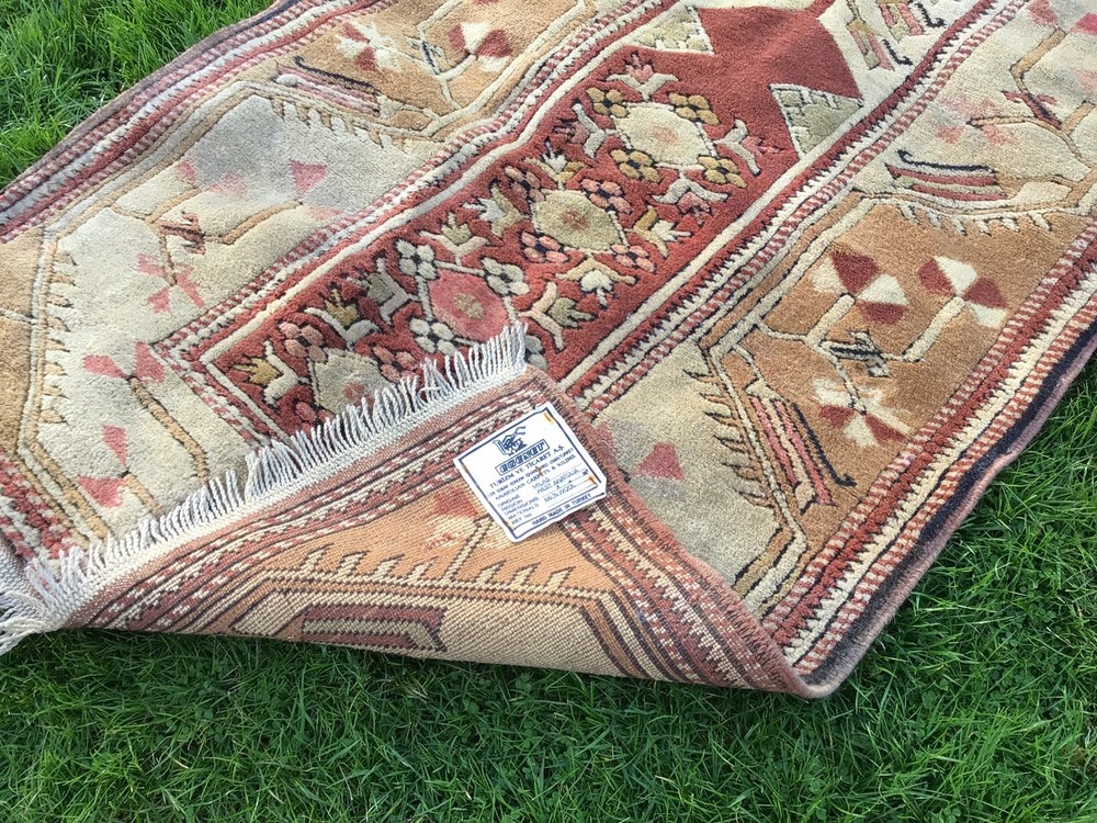 VINTAGE MAT RUG OLD CARPET LOVELY DESIGN TURKISH KILIM MADE IN TURKEY 100% wool