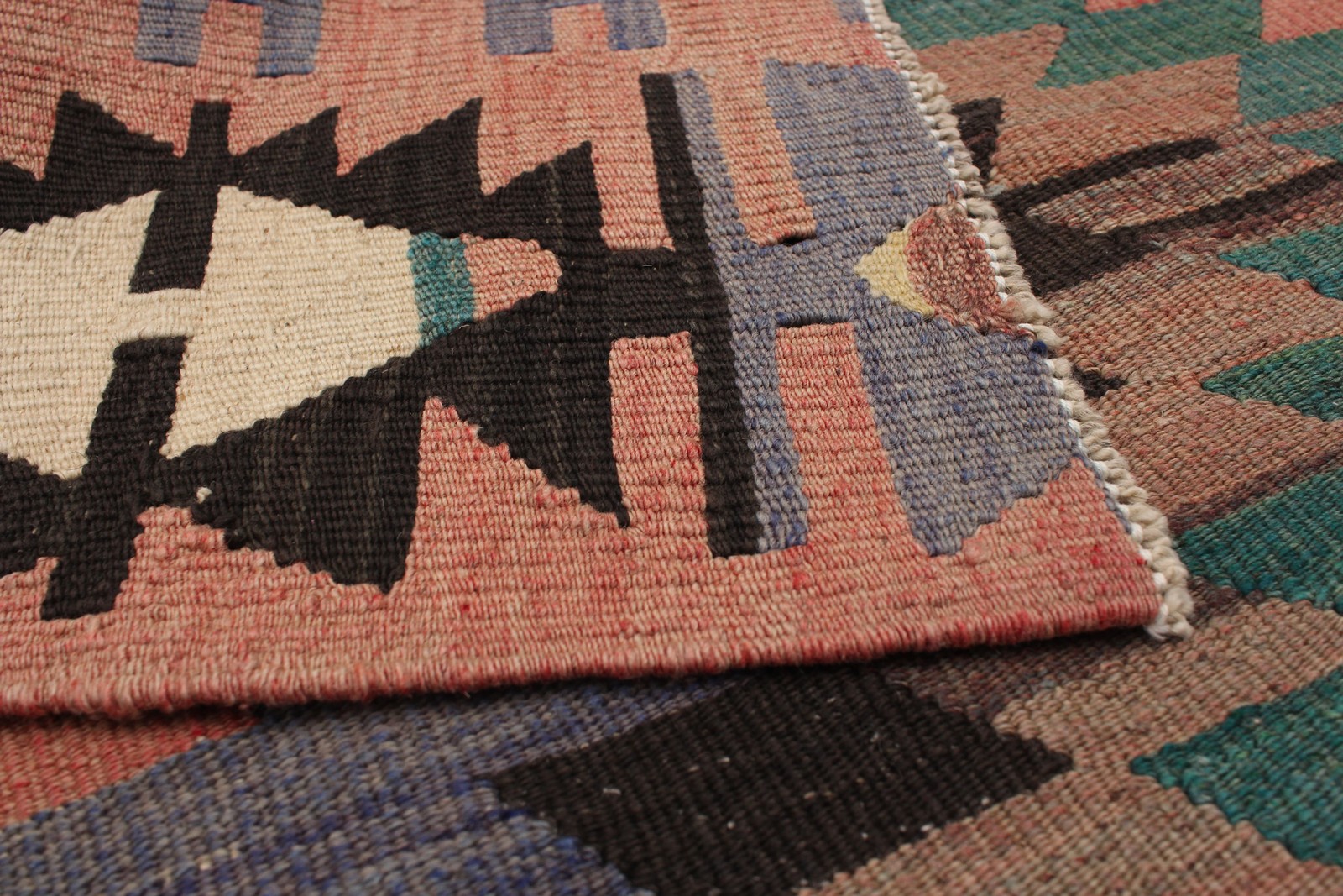 Vintage 5'7" x 9'11" Traditional Wool Hand Woven Oriental Area Rug gallery
