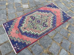Bohemian Small Rug, Turkish Vintage Rug, Handmade Wool Rug, 1,2 x 2,7 ft