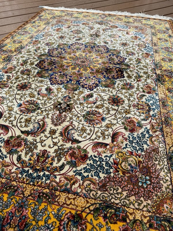 High Quality Silk Rug Wall Hanging Pictorial Persiann’ Silk Rug Carpet 3x5 Ft gallery