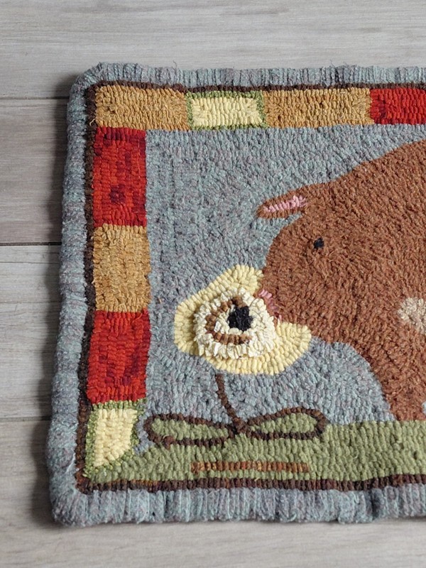 Americana Folk Art Pig Flower Hooked Wool Rug 27.5" X 16" gallery