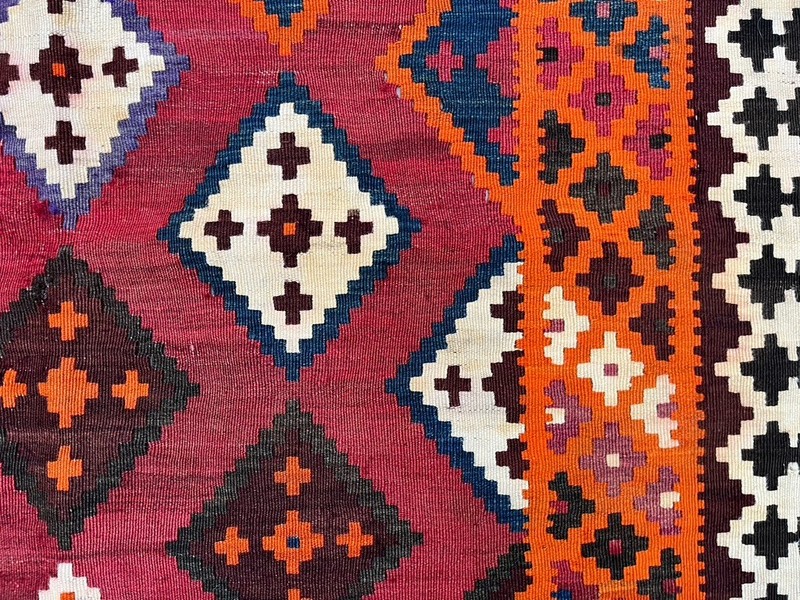 Vintage Qasgai Kilim 270x163 cm Wool Kelim Rug Large Red, Black, Colorful gallery