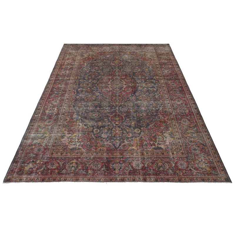 6'8" x 10'0" Cressida East Vintage Hand-Knotted Wool Area Rug gallery