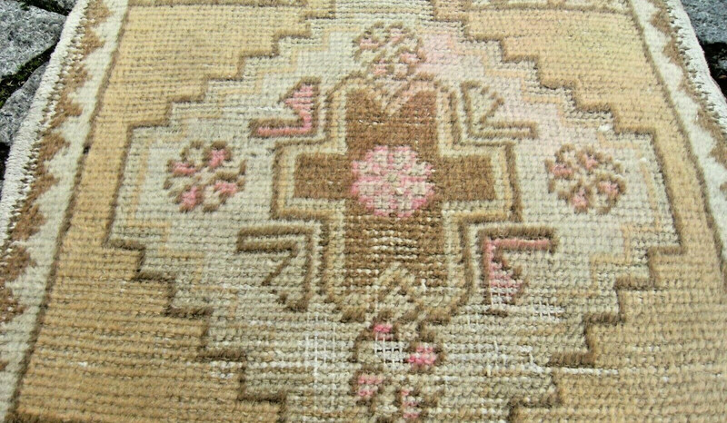 Vintage Turkish Rug 18'' x 33'' Anatolian Muted Dye Oushak Rug Hand-Knotted Rug gallery