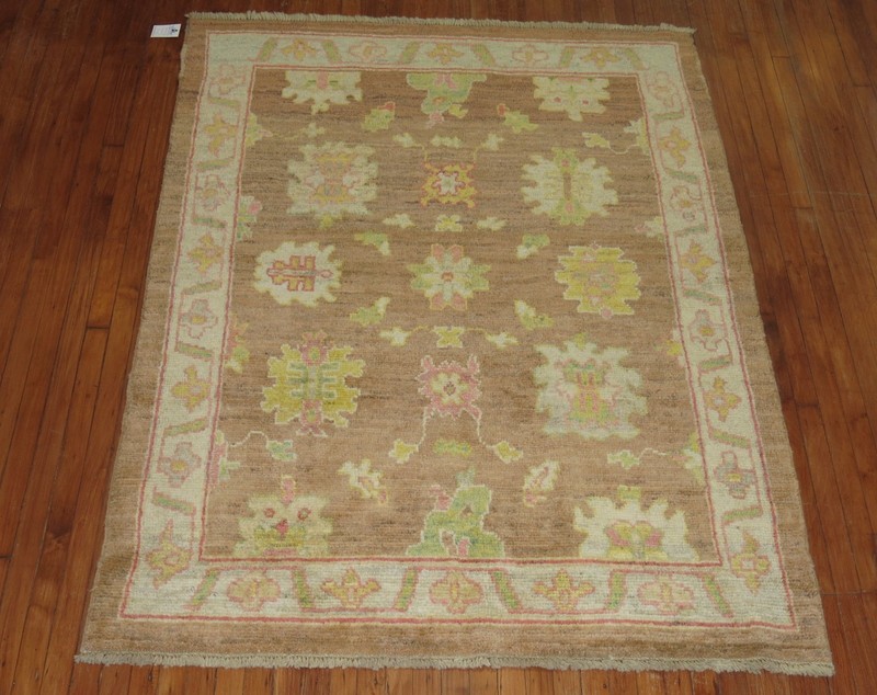 Modern Turkish Oushak Ushak Rug Size 5'2''x6'11'' gallery