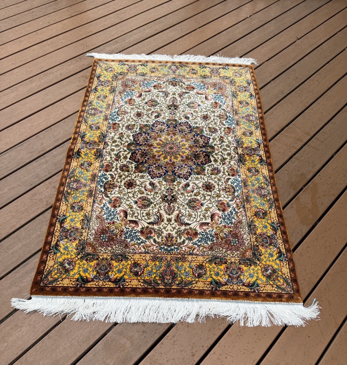 High Quality Silk Rug Wall Hanging Pictorial Persiann’ Silk Rug Carpet 3x5 Ft gallery