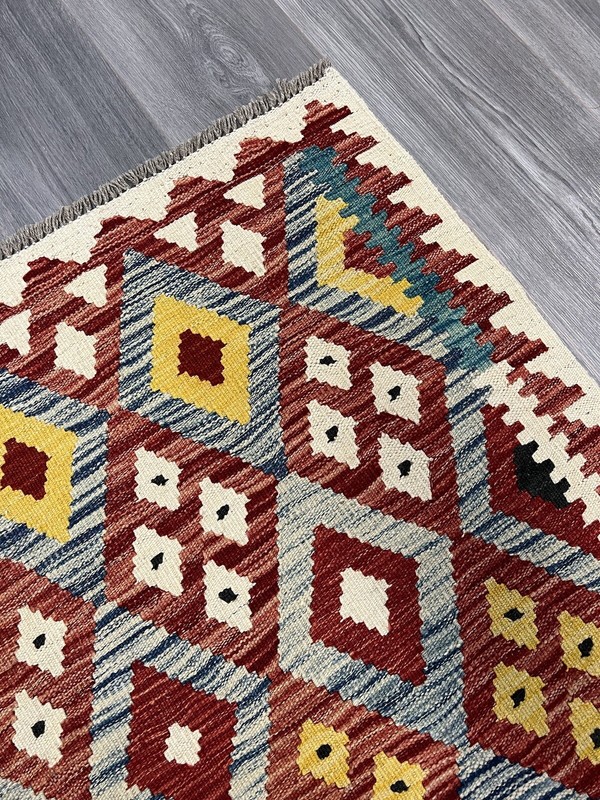 Vintage Kilim Traditional Hand Made Oriental Wool Kilim 6ft5inx5ft 195cmx154cm gallery
