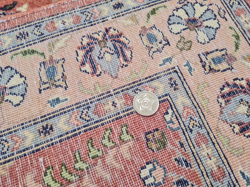 Amazing Hand Knotted Vintage Double Knot Wool Area Rug 5.2 x 3.2 Ft gallery