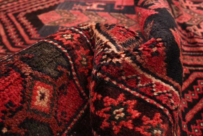 Vintage 4'8" x 9'5" Traditional Hand Knotted Vegetable Dye Wool Area Rug gallery