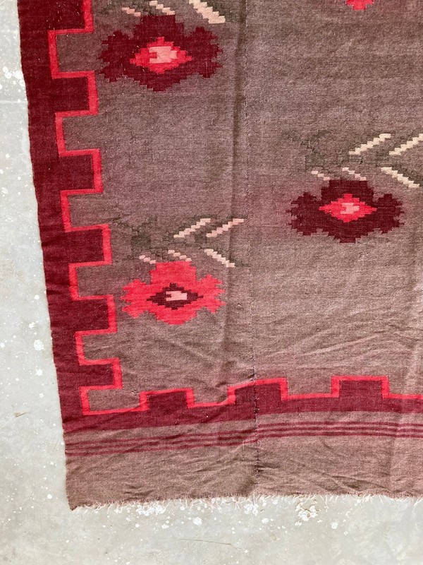 Vintage Handmade Traditional Turkish Floral Wool Kilim Rug 288x240 cm gallery