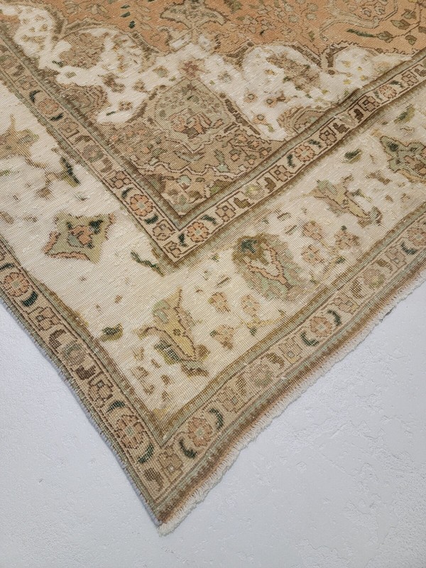 Antique Oriental Hand-Knotted Wool Area Rug Terracotta/White/Green 8'7" x 12'8" gallery