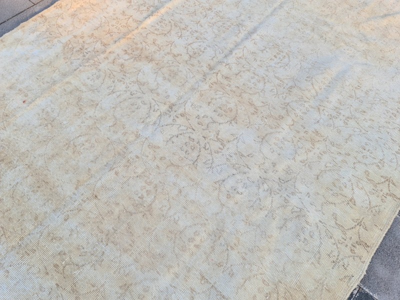 Vintage Turkish Rug 6.1x9.1 ft Handwoven Wool Beige Anatolian Carpet gallery