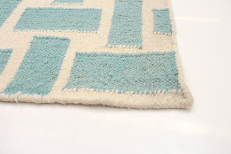 Vintage 5'2" x 8'3" Traditional Wool Hand Woven Oriental Area Rug gallery
