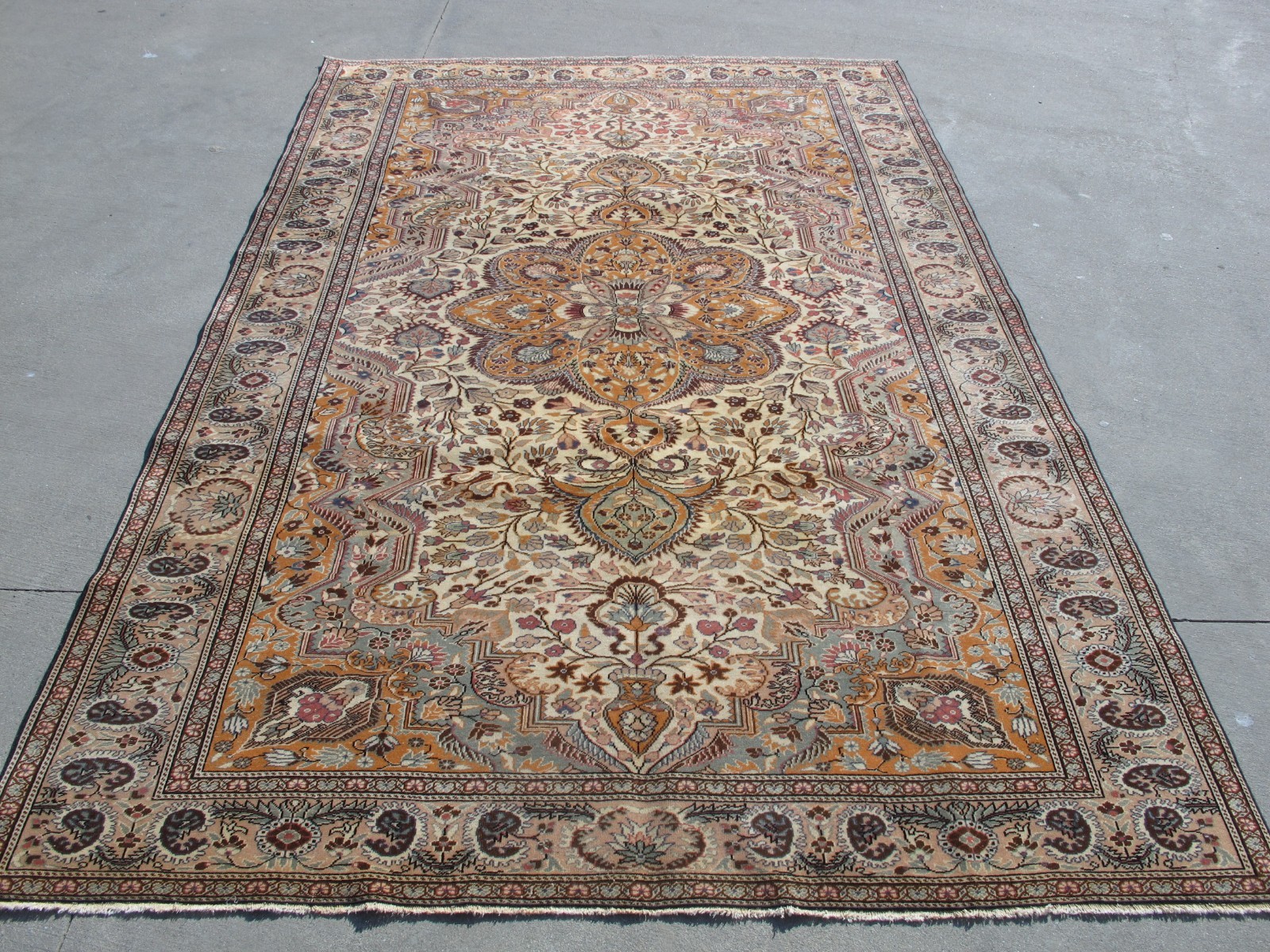 Antique Traditional Rug 6x10 Large Floral Turkish Rug 6.4x9.6 Muted Distressed gallery