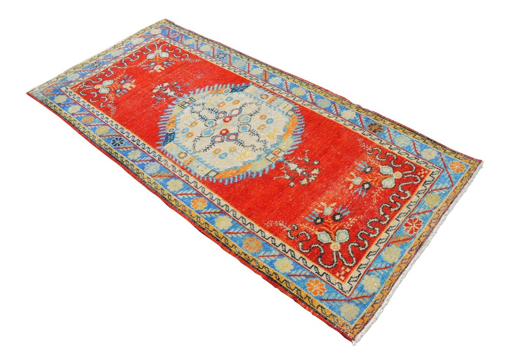 Vintage Turkish Rug, Hand-Woven Wool, Organic Dye, Short Runner 3x7 ft Approx