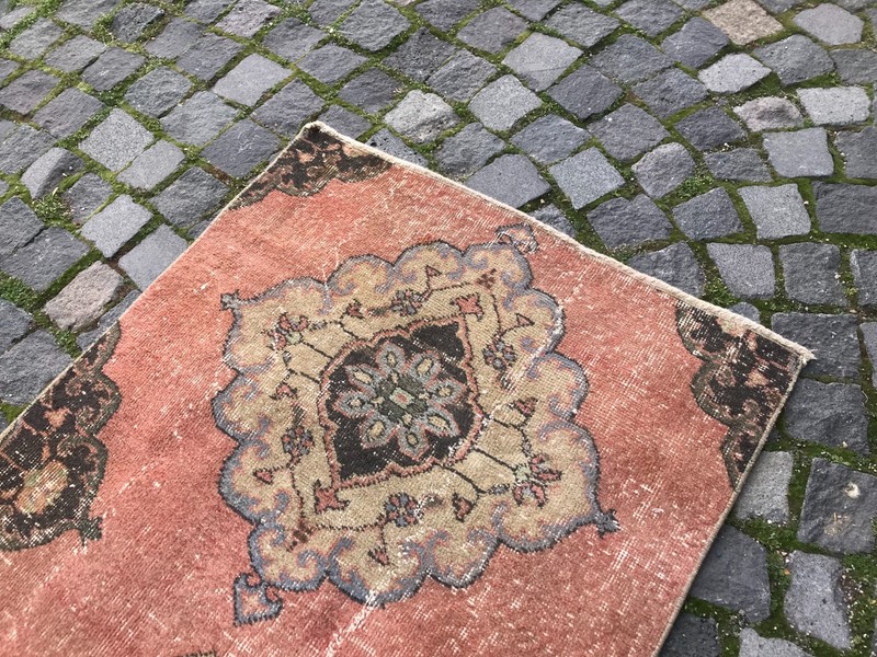 Turkish Vintage Rug Handmade Wool Rug Bohemian Runner Rug 2,7 x 6,7 ft gallery