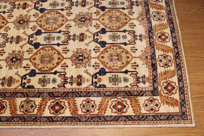 Fine Quality Handmade with Natural Wool Heriz Serapi Design RUST & CREAM COLORS gallery