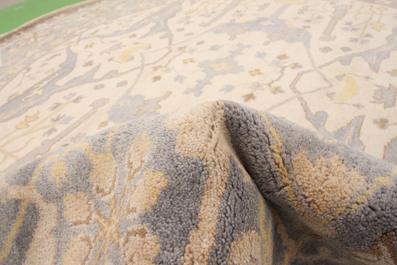 Vintage 9'0" x 9'0" Traditional Hand Knotted Vegetable Dye Wool Area Rug gallery