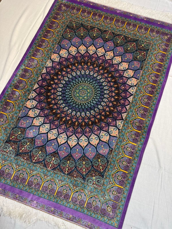 Silk Rug 3 x 5 Feet Floral Dome Design High Quality Soft Luxurious Carpet gallery
