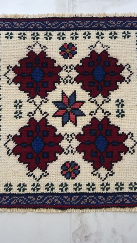 Square Vintage Carpet Rug, Turkish Wool Rug, Natural Handmade Decor Rug 2x2 gallery