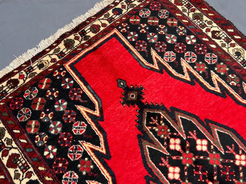 4'4x6'7 ft Caucasian Serrated Diamond Medallion Handknotted Wool Vintage Rug gallery